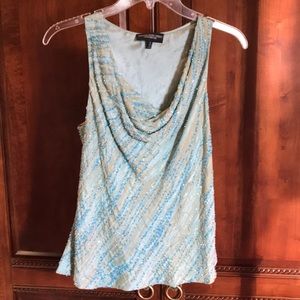 Carmen Marc Valvo top!